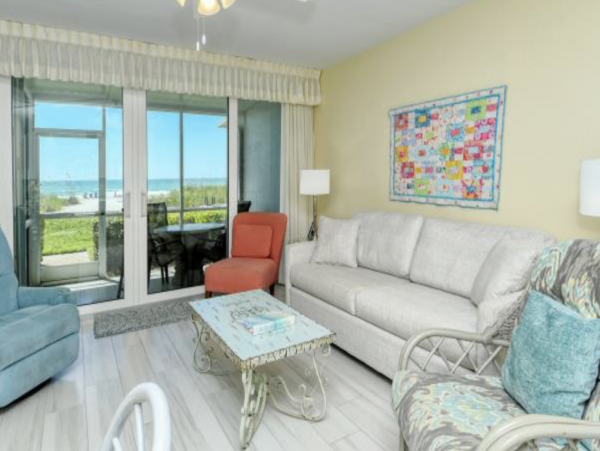 Charming Vacation Rental on Longboat Key. Call Today.